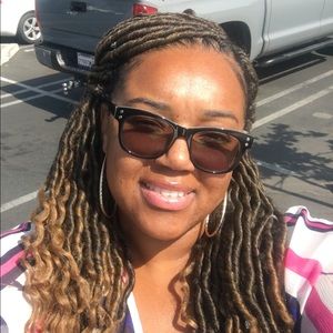 Meet your Posher, Belinda